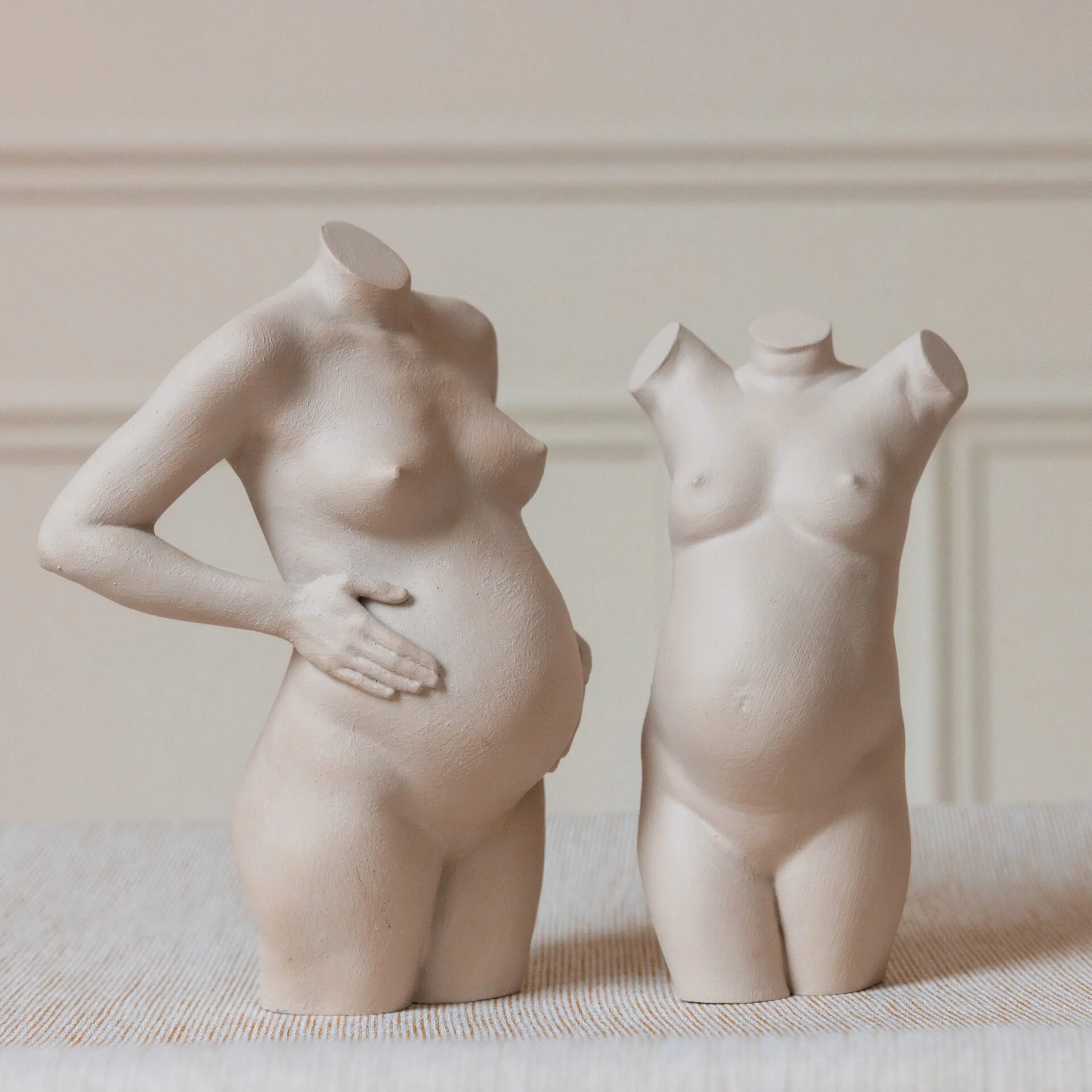 Soft_Nude_zwangerschapsbeeld_zonder_met_armen